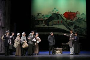 Сцена из спектакля 'Тевье-молочник'