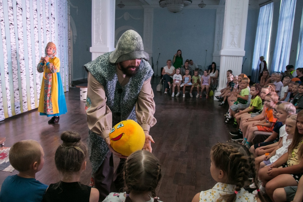 "Лисичкины сказки"